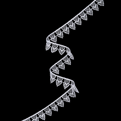 Guipure Lace Trim - 0.875" - White Pineapple Motifs