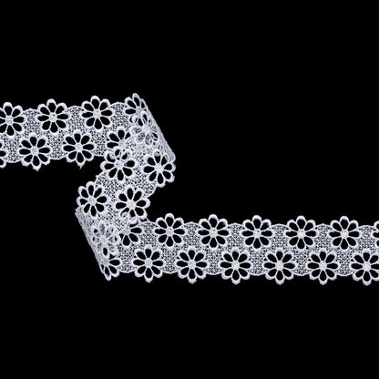 Guipure Lace Trim - 1.75" - White Rows of Daisies