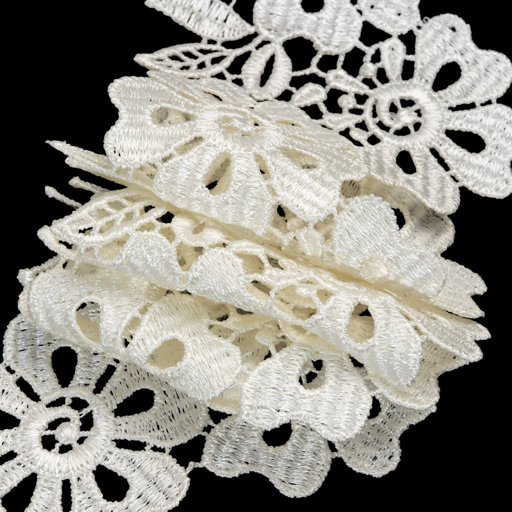 Venise Lace Trim with Finished Edges - 3.75" - Ivory Big Flowers - Detail
