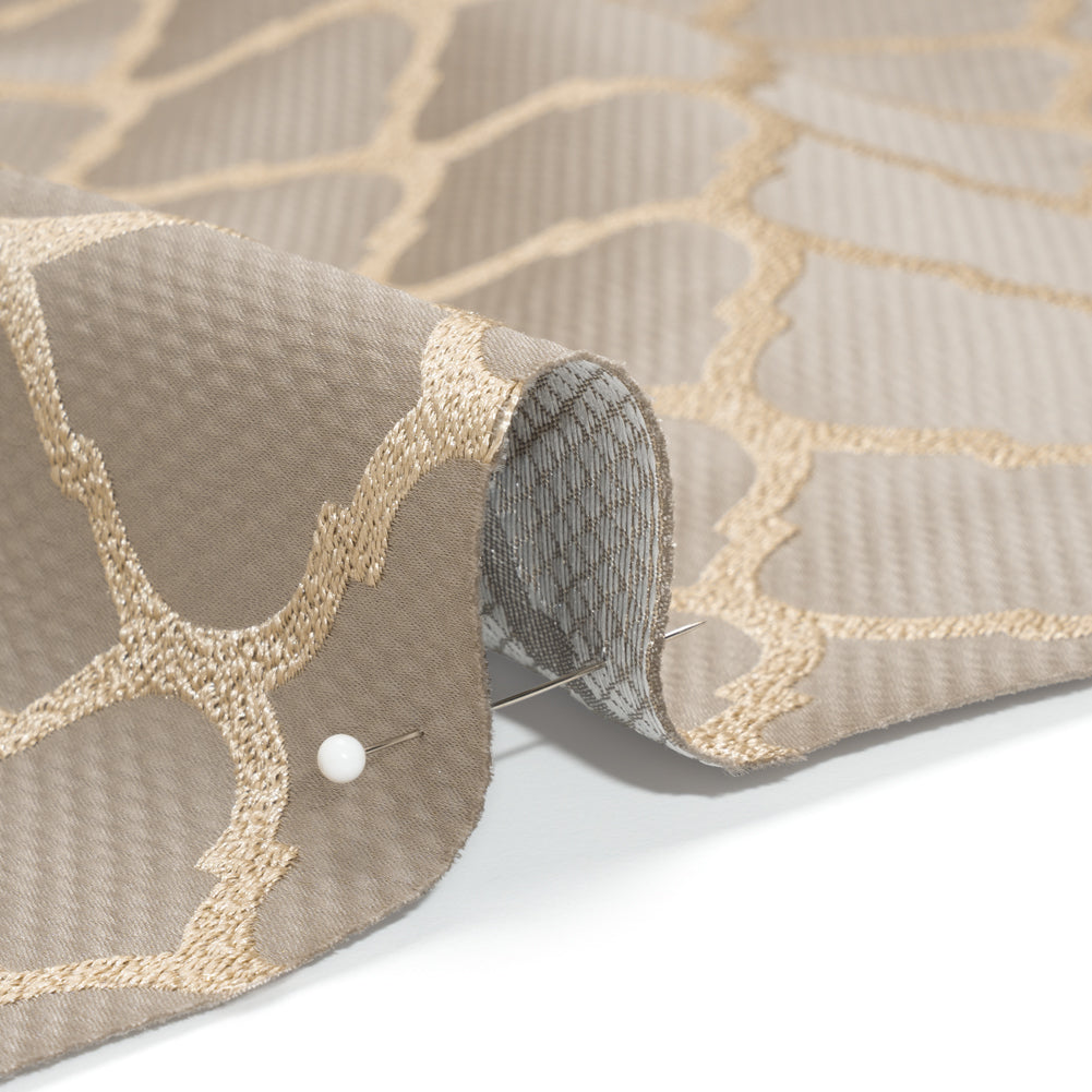 Satin-Faced Jacquard - Pewter Moroccan Quatrefoil - British Imported Detail