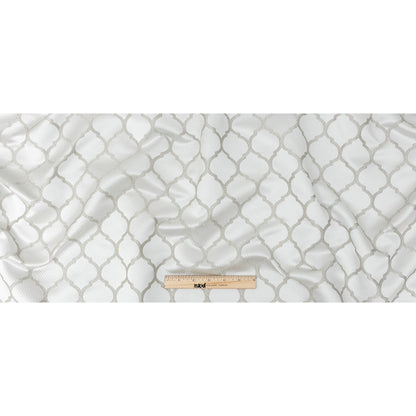 Satin-Faced Jacquard - Platinum Moroccan Quatrefoil - British Imported Full