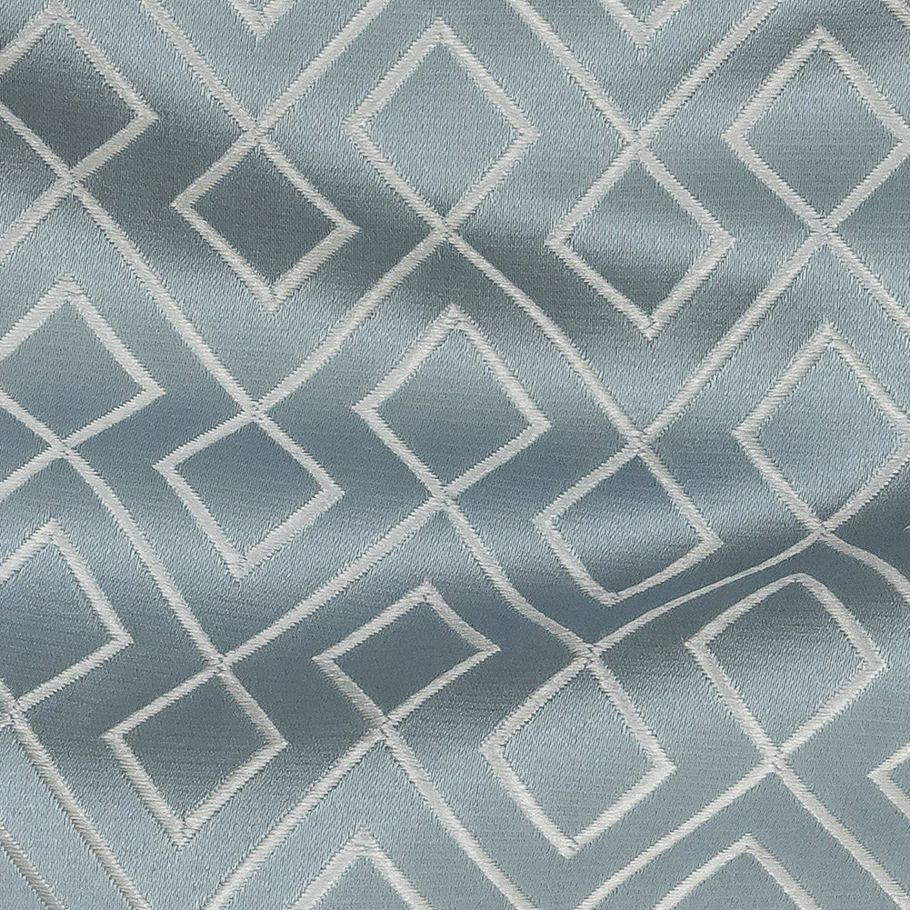Satin-Faced Jacquard - Ice Diamond Fret - British Imported Detail