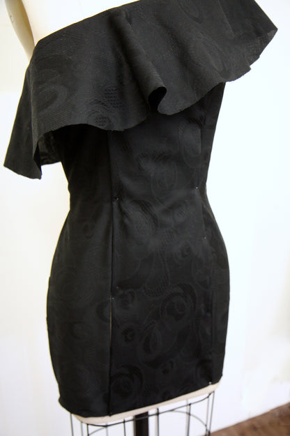 Loose-Woven Black Cotton Jacquard Detail