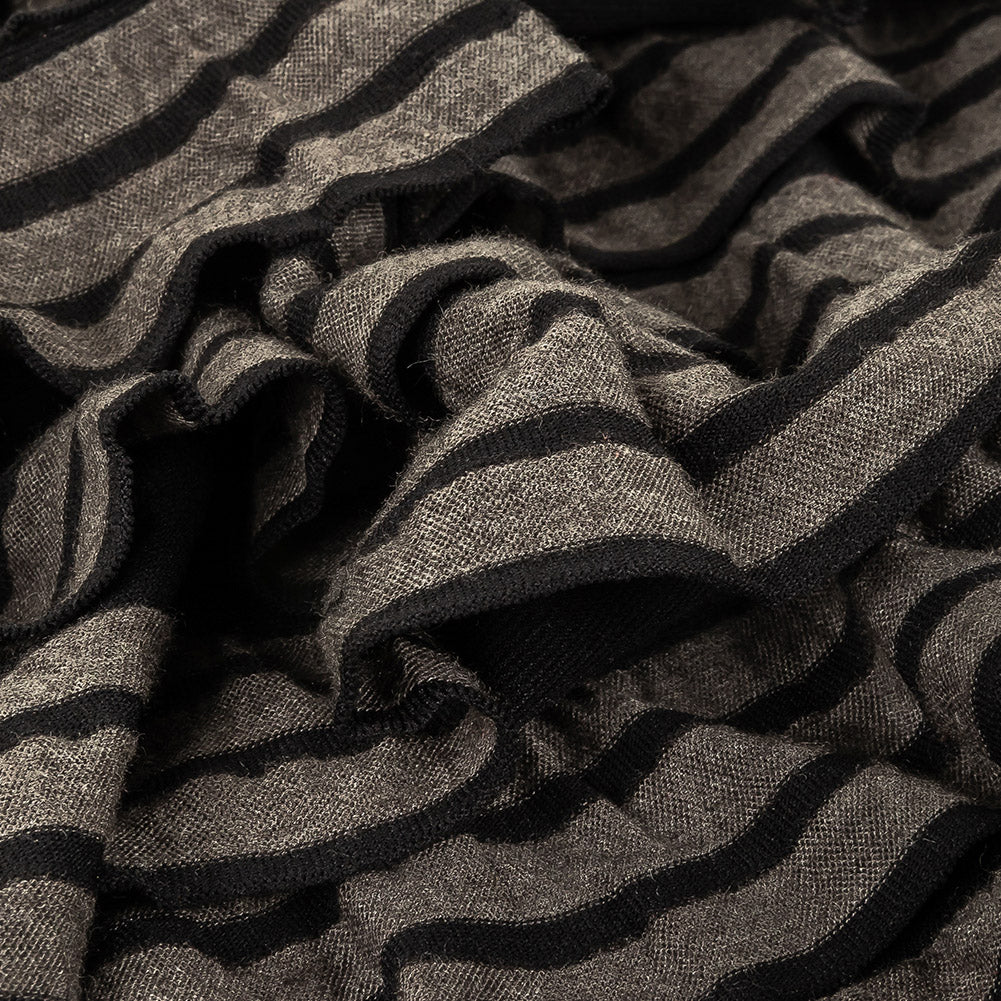 Black/Gray Jersey Stripes Detail