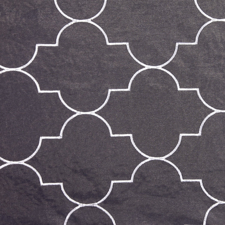 template--25130090922057__main-White Geometric Sheer