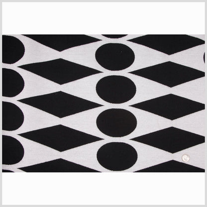 White/Black Geometric Chenille Full