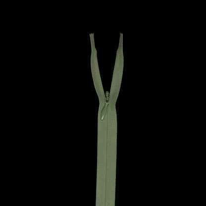 Invisible Zipper 24" by YKK - 064 Turtle Green
