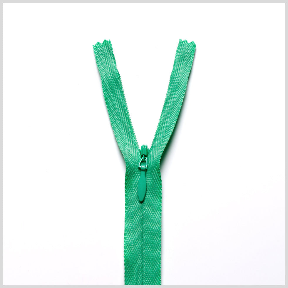 Invisible Zipper 24" by YKK - 148 Bright Seafoam
