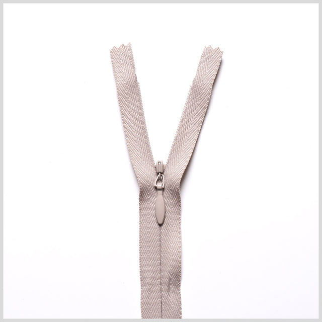 Invisible Zipper 24" by YKK - 334 Gray 2