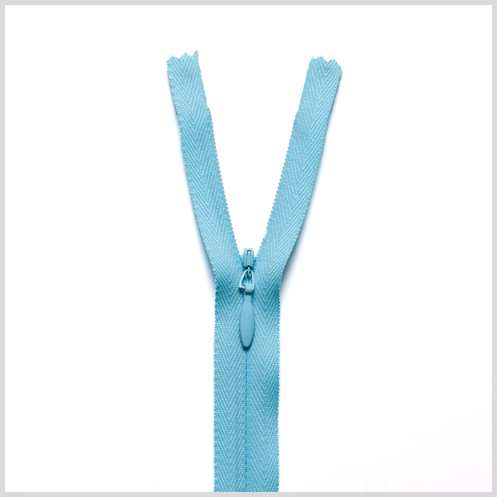 Invisible Zipper 24" by YKK - 544 Baby Blue