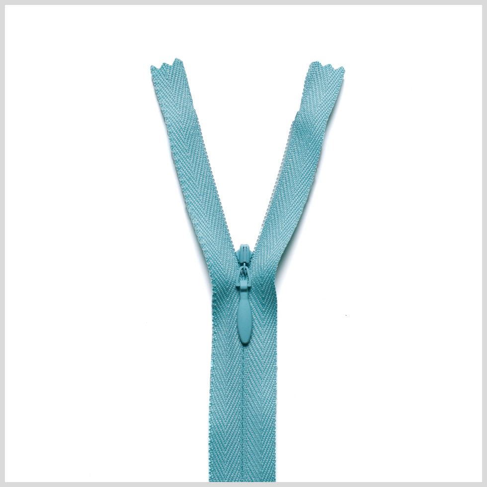 Invisible Zipper 24" by YKK - 904 Pale Seafoam