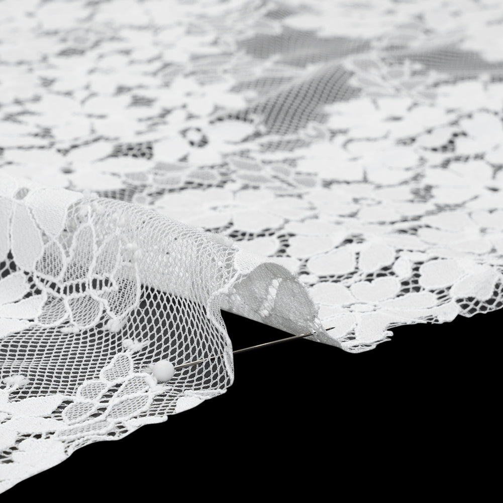Raschel Lace Panel with Organic Finished Edges - Ivory Daisy Bunches - Detail