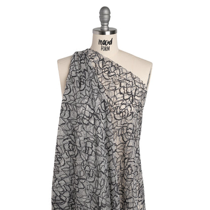 Corded Lace with Finished Edge - Black on White Sweeping Roses