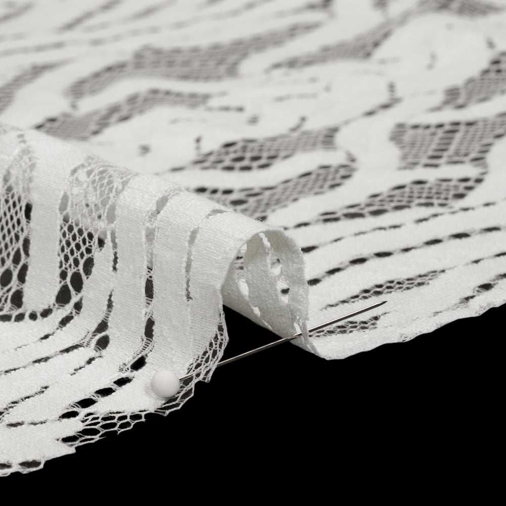 Cotton and Nylon Lace Panel with Finished Edges - Ivory Celtic Knotwork and Braids - Detail