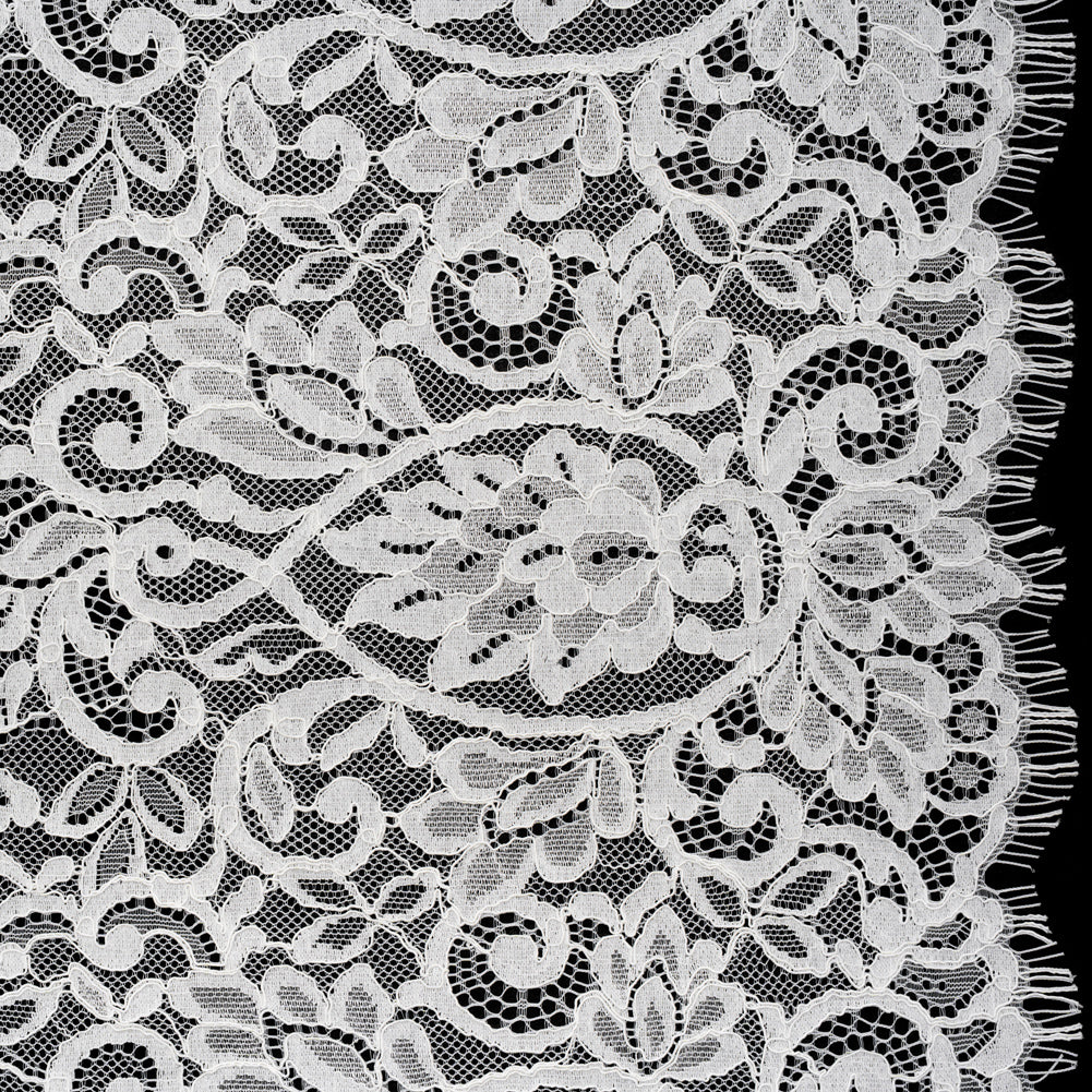 Corded Lace with Finished Edges - Ivory Flowering Vines