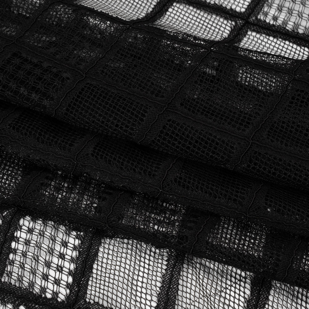 Corded Lace with Little Scalloped Finished Edges - Black Diamond Lattice