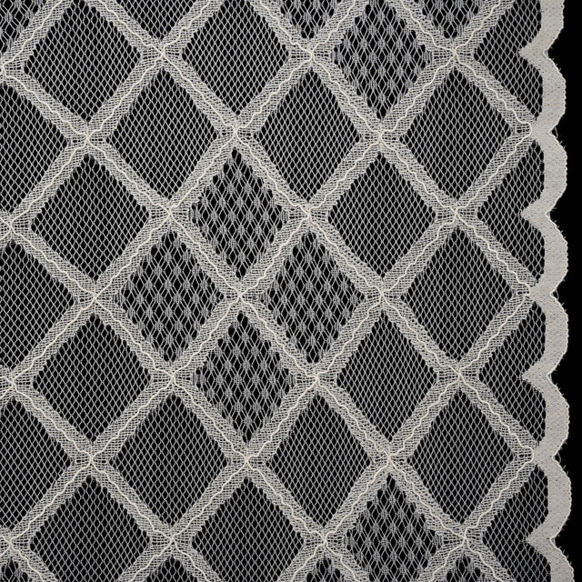 Corded Lace with Little Scalloped Finished Edges - Ivory Diamond Lattice