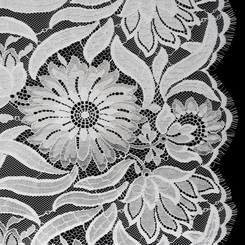 Raschel Lace Panel with Finished Edges - Ivory Bold Daisies and Leaves