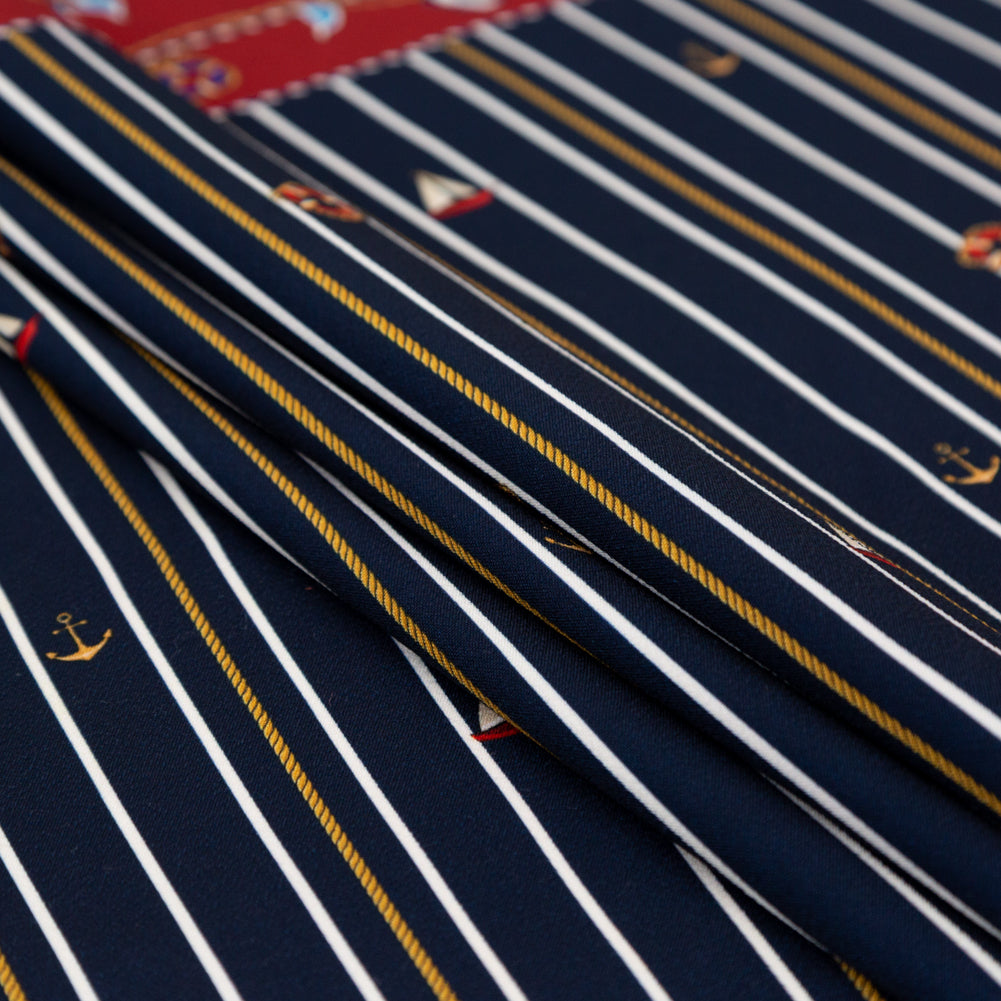 Panel de crepé de poliéster elástico - Tesoros náuticos y rayas - Estampado de veleros - Colección exclusiva St. Tropez de Mood