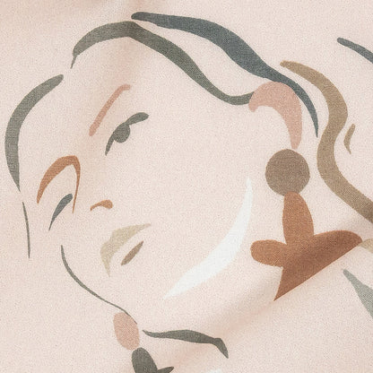 Voile de algodón - Estampado Le Muse con caras rosas y grises - Colección exclusiva Viso de Mood