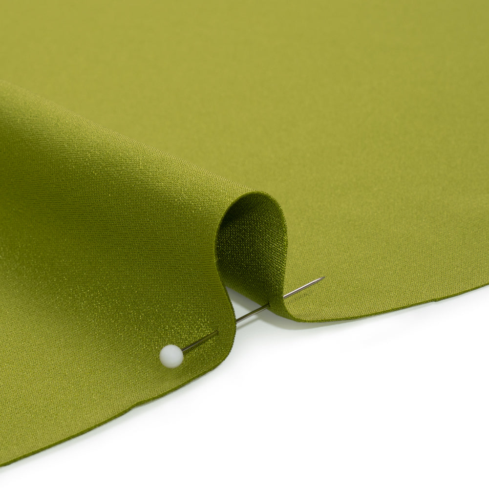 Silk 4-Ply Crepe 44" - Peridot Green - Premium Collection - Detail