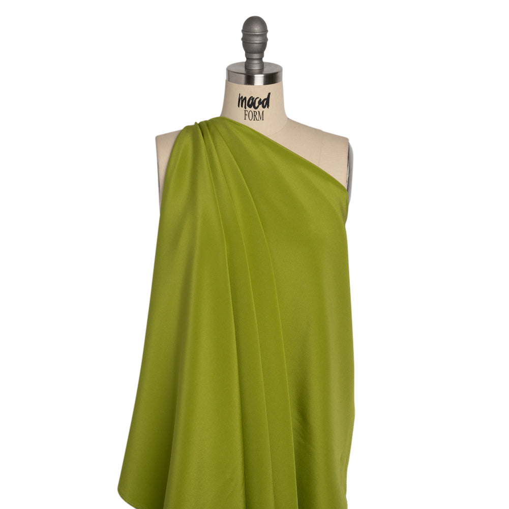 Silk 4-Ply Crepe 44" - Peridot Green - Premium Collection - Drape