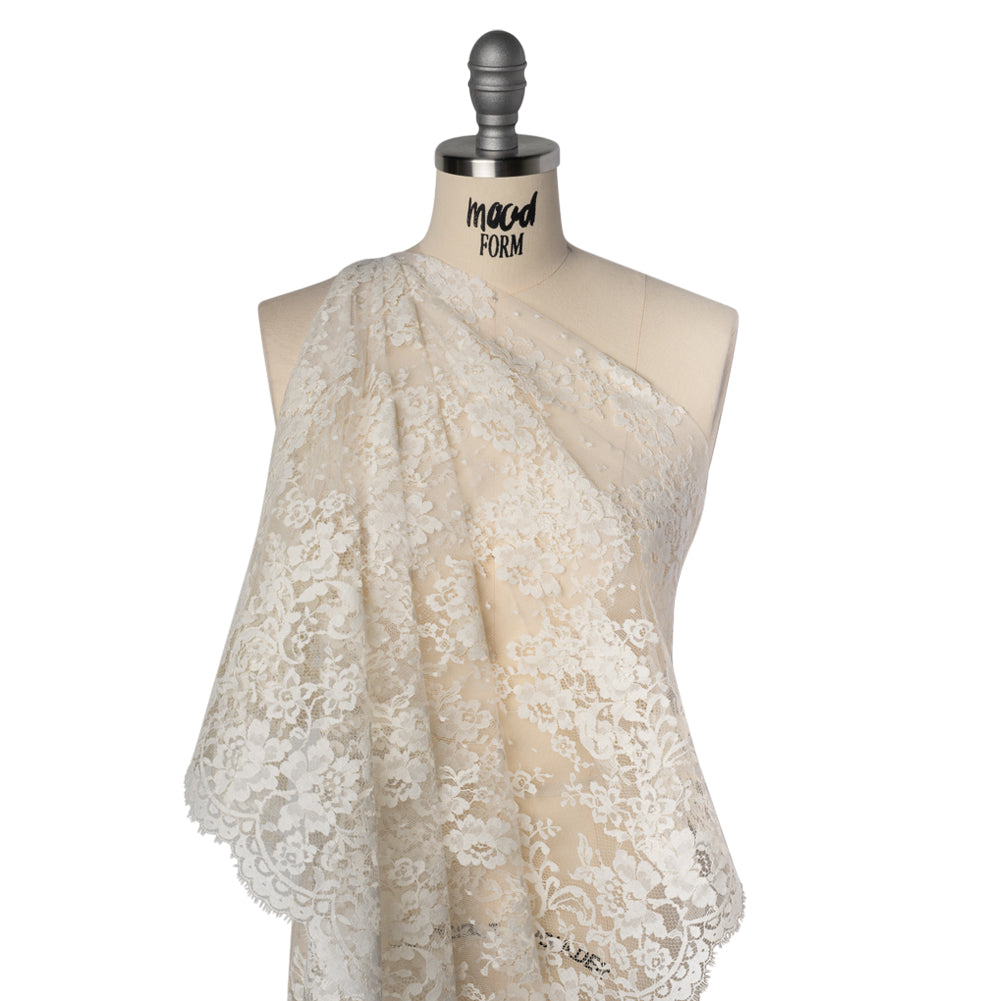 French Cotton Blend Leavers Lace with Finished Scalloped Edges - Greige Classic Floral