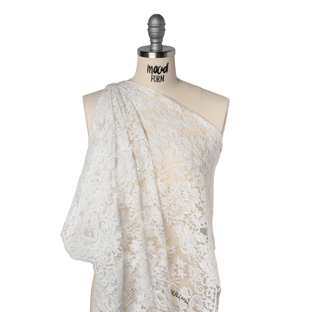 French Cotton Blend Leavers Lace with Finished Scalloped Edges by Solstiss - White Dancing Flowers