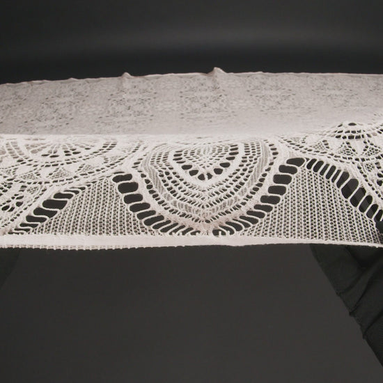 Cotton and Nylon Crochet Lace with Scalloped Border - Bleached Sand Boho Flowers