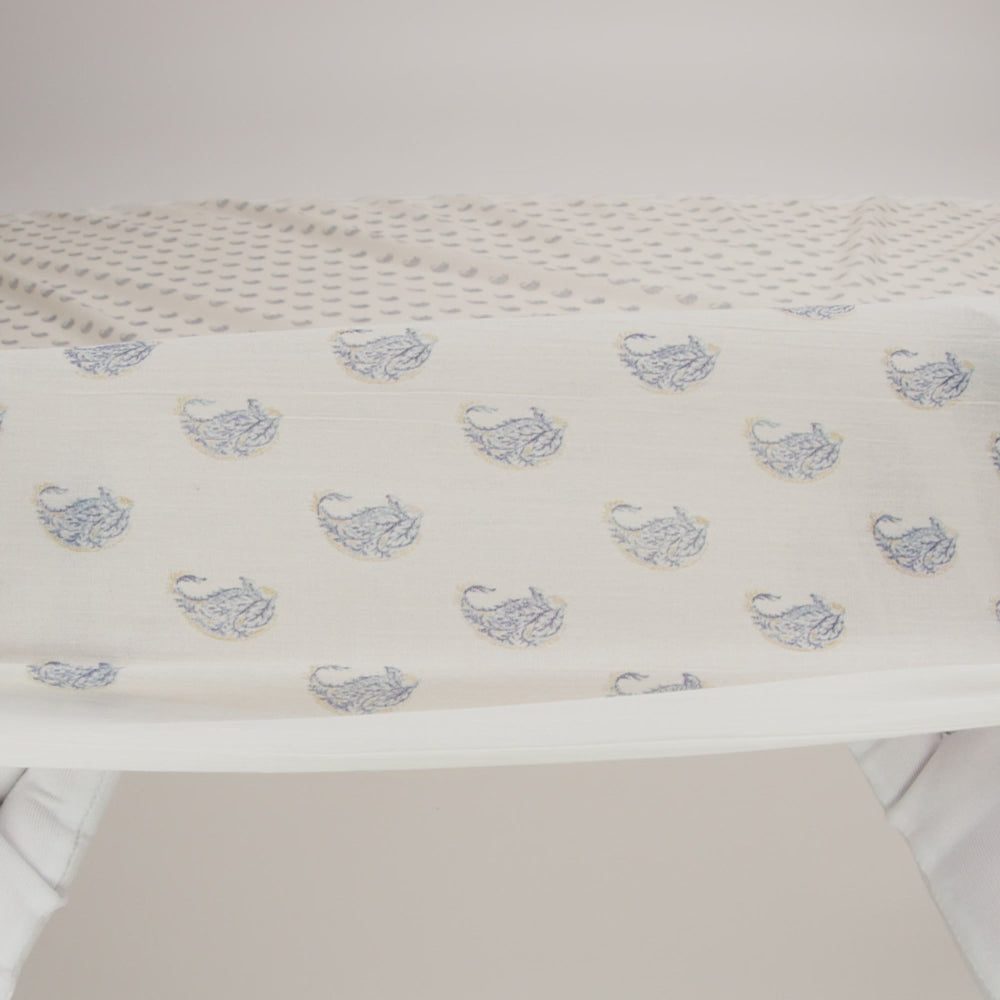 Crinkled Cotton Gauzy Woven Print - Cream and Blue Paisley - Mood Exclusive Bit of Bloom - Image 6 of 6