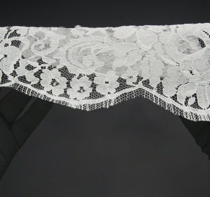 French Cotton Blend Leavers Lace with Finished Scalloped Edges by Solstiss - White Dancing Flowers
