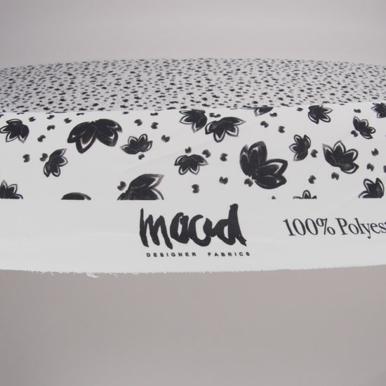 Mood Exclusive Small Lazy Lotus Polyester Crepe