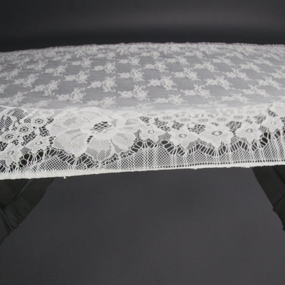 Chantilly Lace with Scalloped Borders - Ivory Classic Flowers