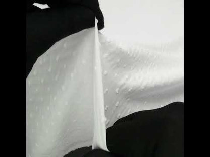 El famoso diseñador australiano Cloud Dancer Cotton Swiss Dot