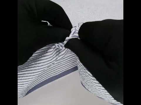 Polyester and Cotton Seersucker - Dark Blue and White Candy Stripes - Wylie Collection