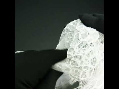 Encaje Chantilly con cordón y bordes festoneados - 30 cm - Anillos florales color marfil y blanco