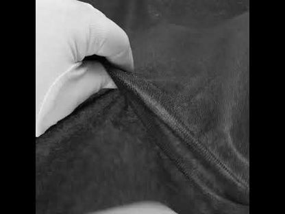 Entretela no tejida negra termoadhesiva para laminación en caliente.