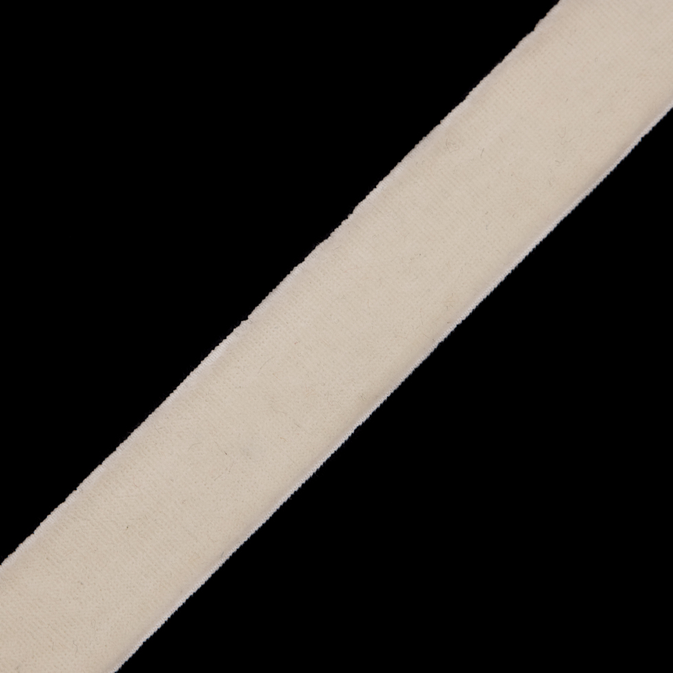 Ivory Stretch Velvet Ribbon - 0.625
