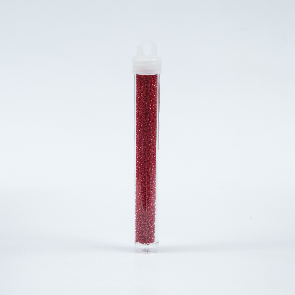 Medium Red Opaque Czech Seed Beads - Size 10 - Detail