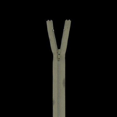 109 Sage Regular Zipper - 24