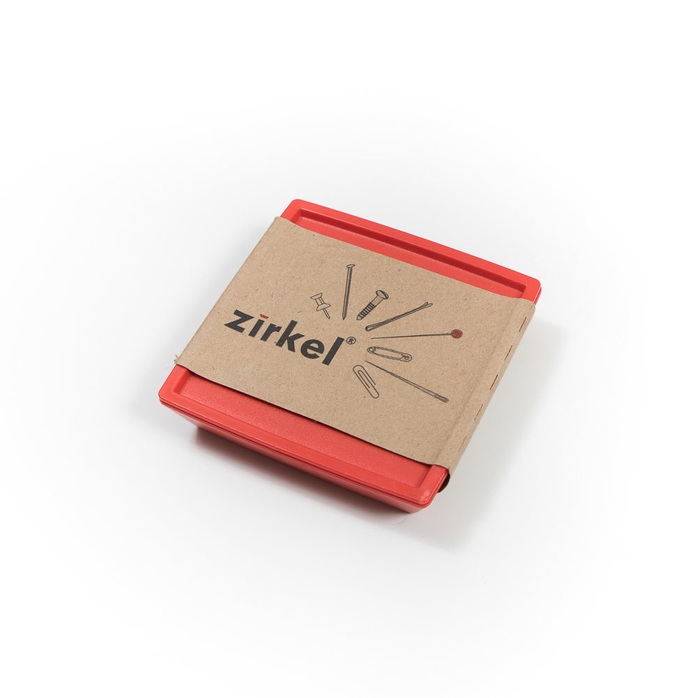 Zirkel Magnetic Pin Holder in Red