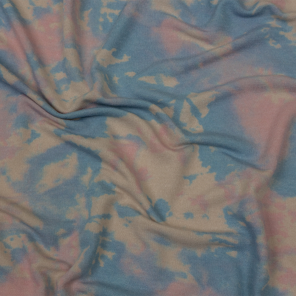 How to Dye Rayon and Polyester