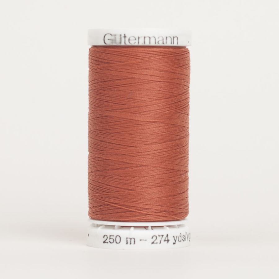 560 Spice 250m Gutermann Sew All Thread | Mood Fabrics