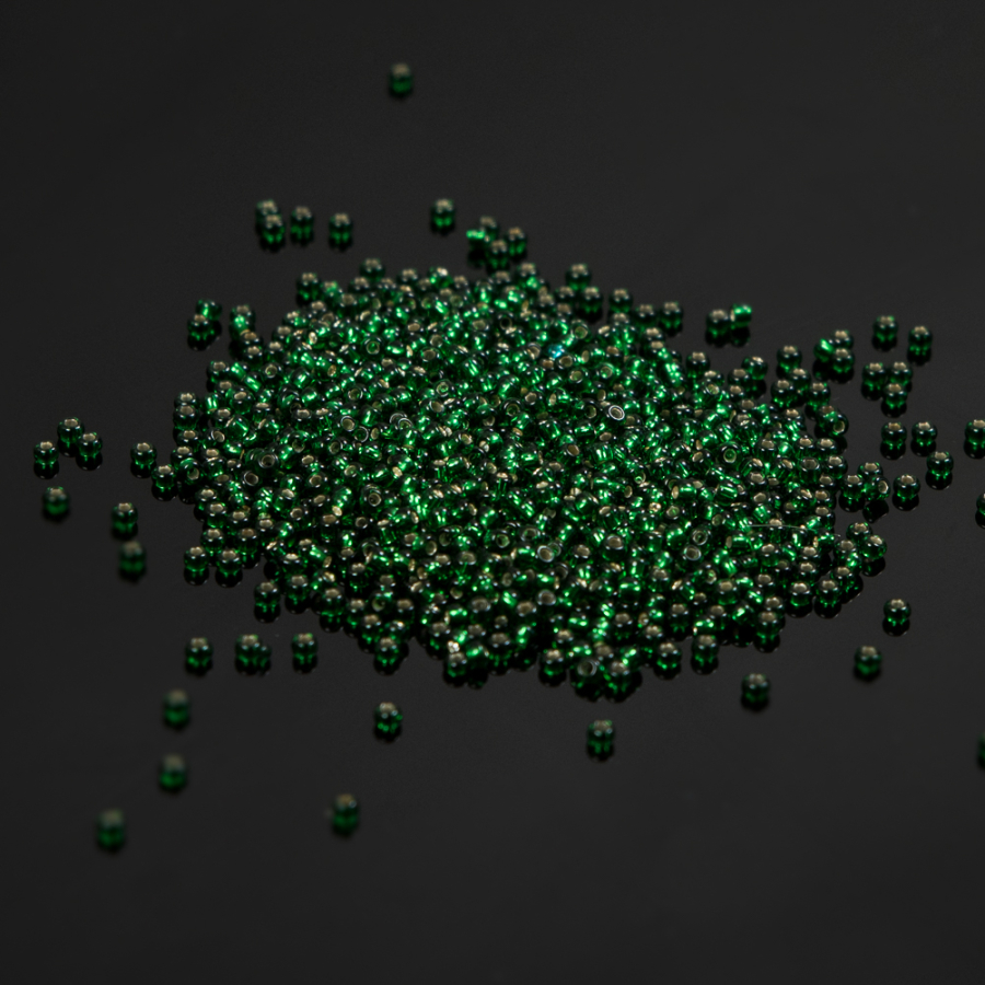 Emerald Silver Lined Seed Beads - 8.5 grams | Mood Fabrics