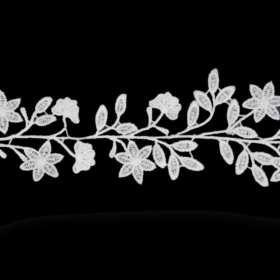 1 White Floral Lace Trim | Mood Fabrics