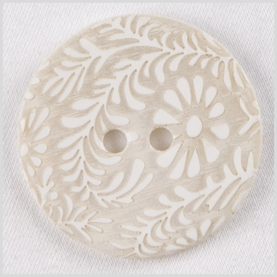White Natural Shell - 24L/15mm | Mood Fabrics