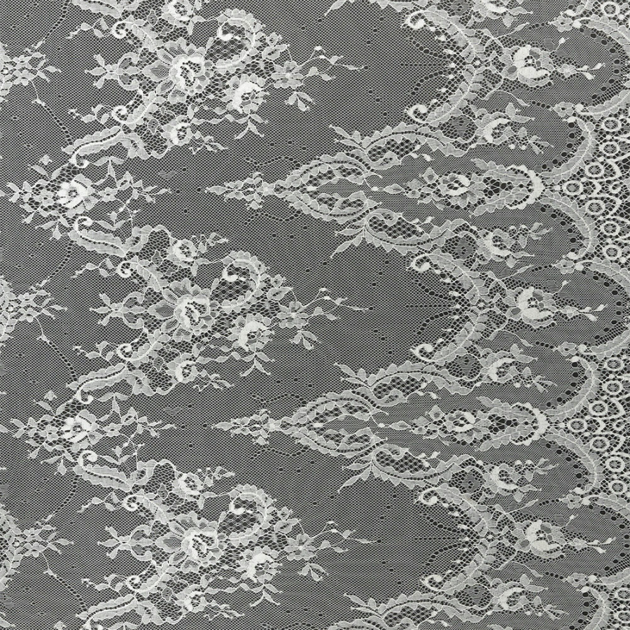 White Delicate Chantilly Lace - 3 Yard Piece | Mood Fabrics