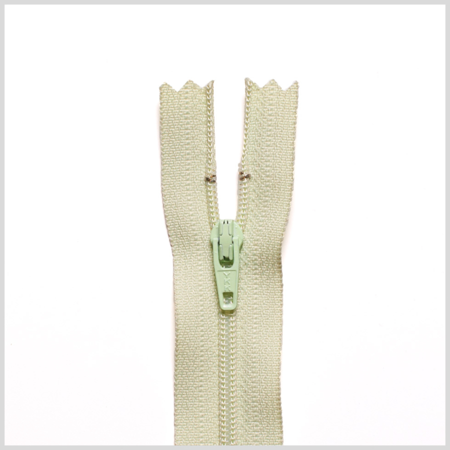 881 Pale Green 24 Regular Zipper | Mood Fabrics