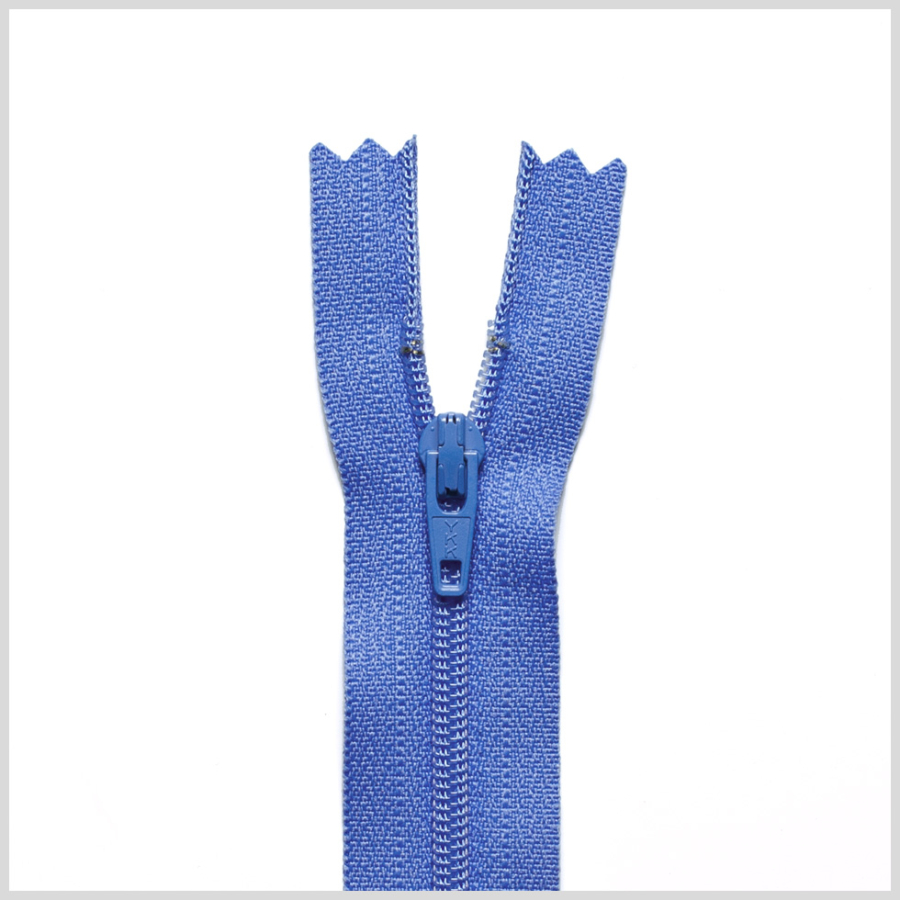 360 Periwinkle 9 Regular Zipper | Mood Fabrics