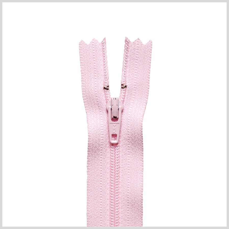 511 Pale Pink 9 Regular Zipper | Mood Fabrics